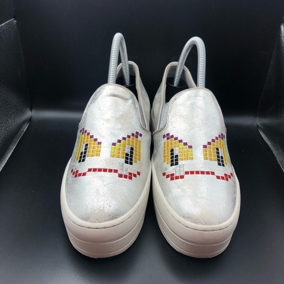 Skechers Video Game Embroidery slip on sneaker size 7 - Picture 4 of 9